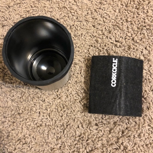 Corksickle Stainless Can holder - Picture 3 of 5